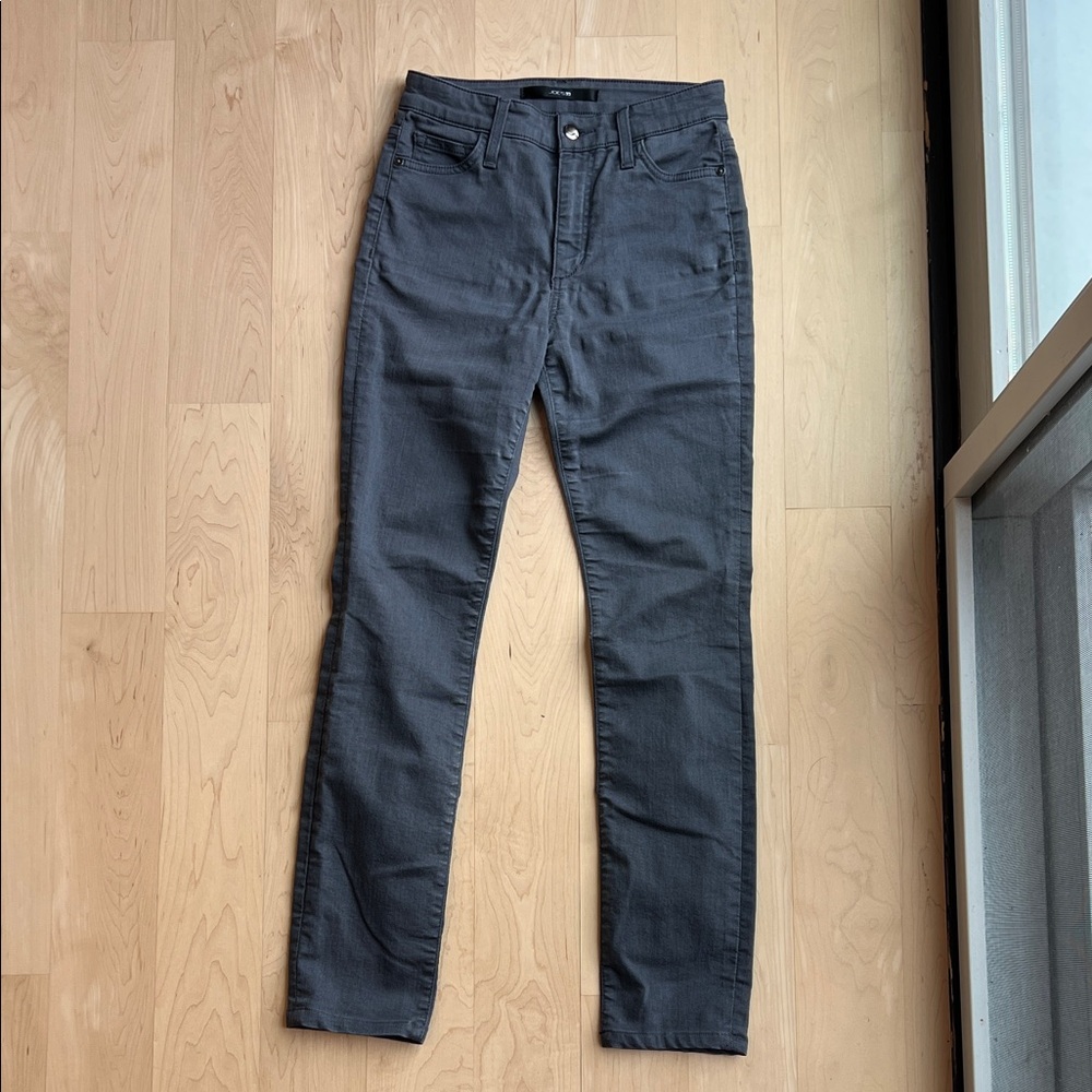 Joe's High Rise Skinny Jeans,  Gray color, Size 26